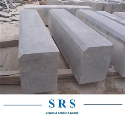 Abu-abu/Hitam/Merah/Kuning Warna Granit Curbstone Paving Stone Paver Curbstone